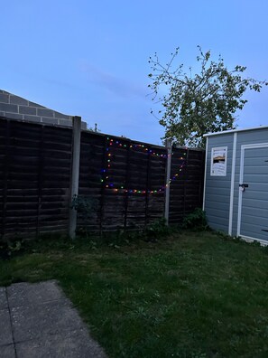 Garden - Spinners End (Watford)