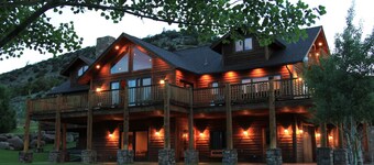 Elk Run Ranch…Come enjoy the breath taking views of Paradise Valley & YNP