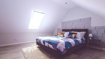 Premium bedding, down duvets, individually decorated, desk