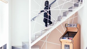 Apartment, 2 Bedrooms (Stormtrooper) | Living room - The Red Jedi (Lisbon)