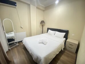 1 camera, ferro/asse da stiro, Wi-Fi gratuito, lenzuola