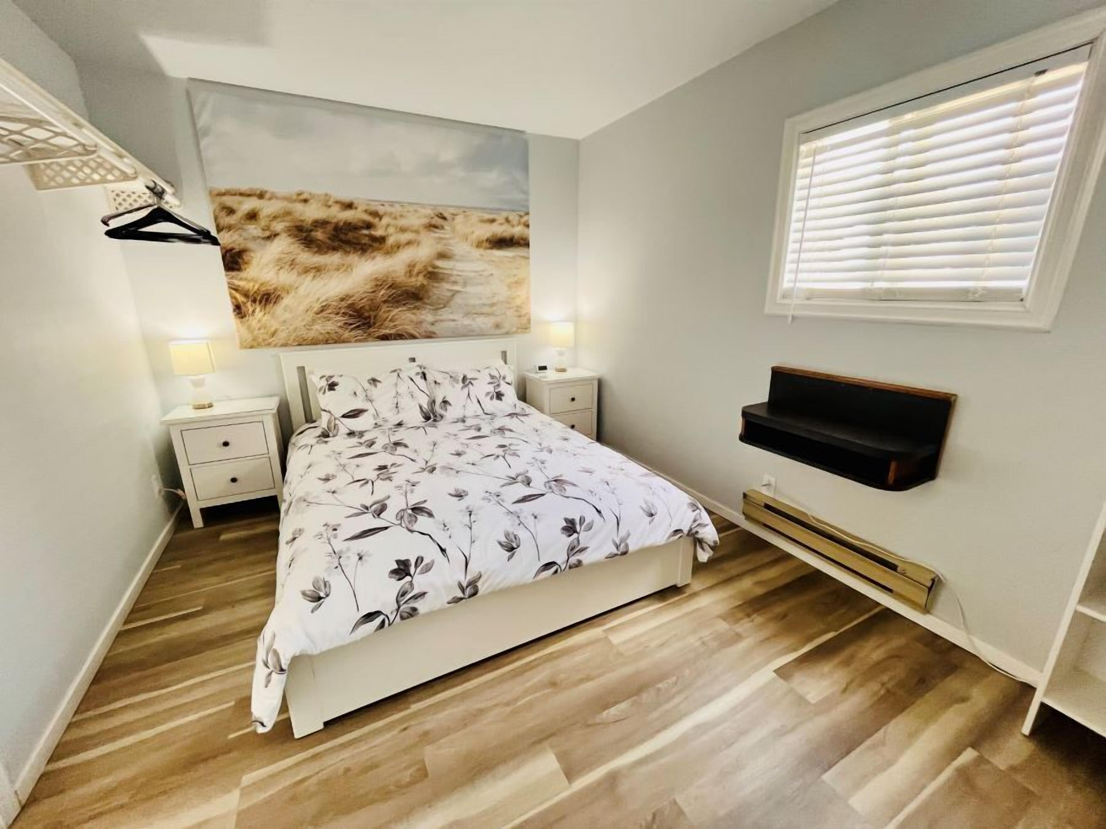 triple room, multiple beds | individually decorated, laptop workspace, free wifi, bed sheets