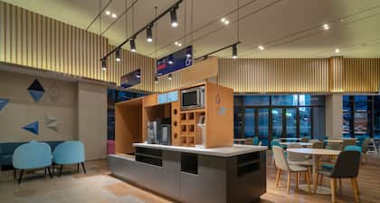 Holiday Inn Express Pinghu by IHG