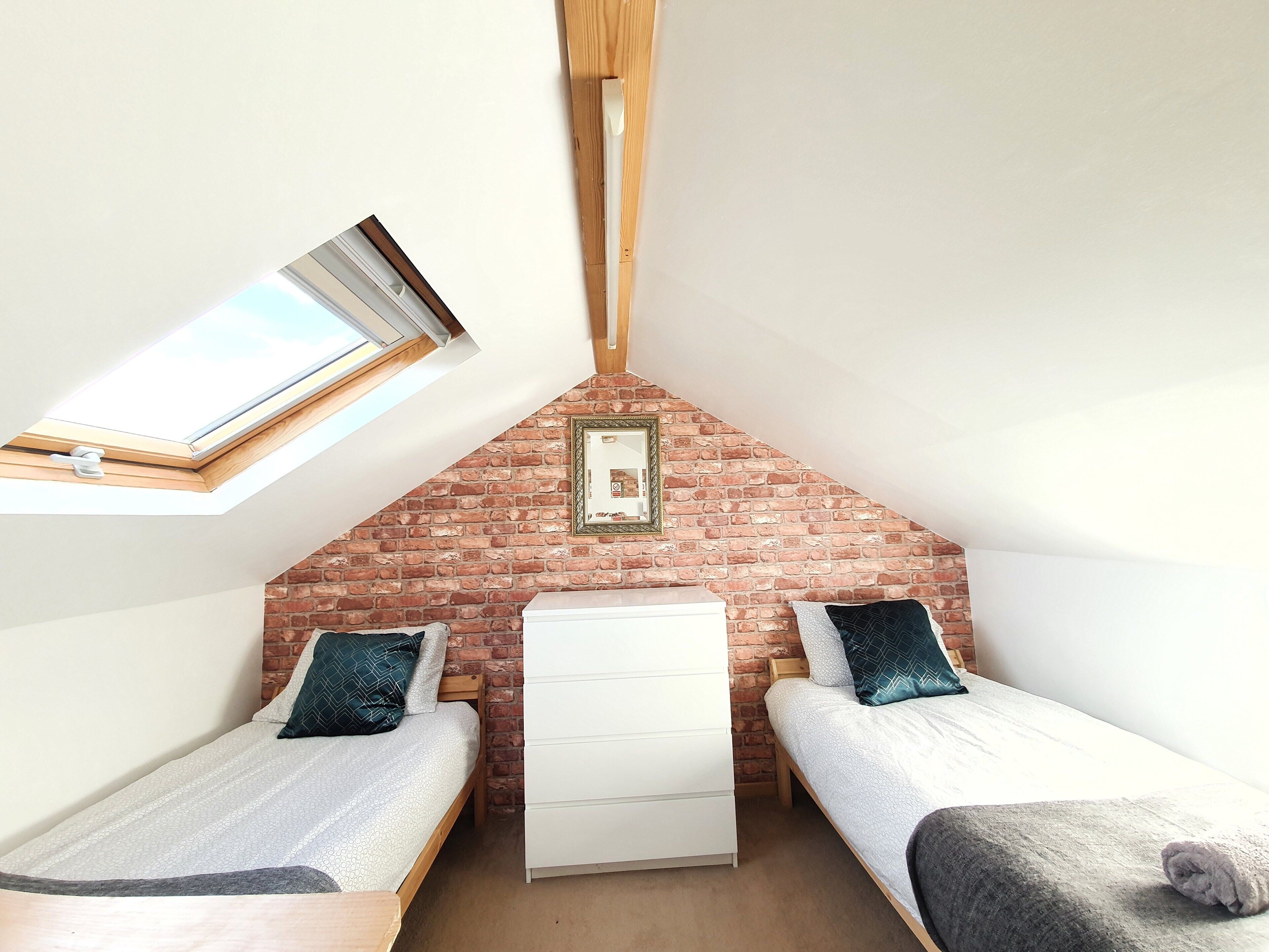 3 bedrooms, iron/ironing board, travel cot, free WiFi