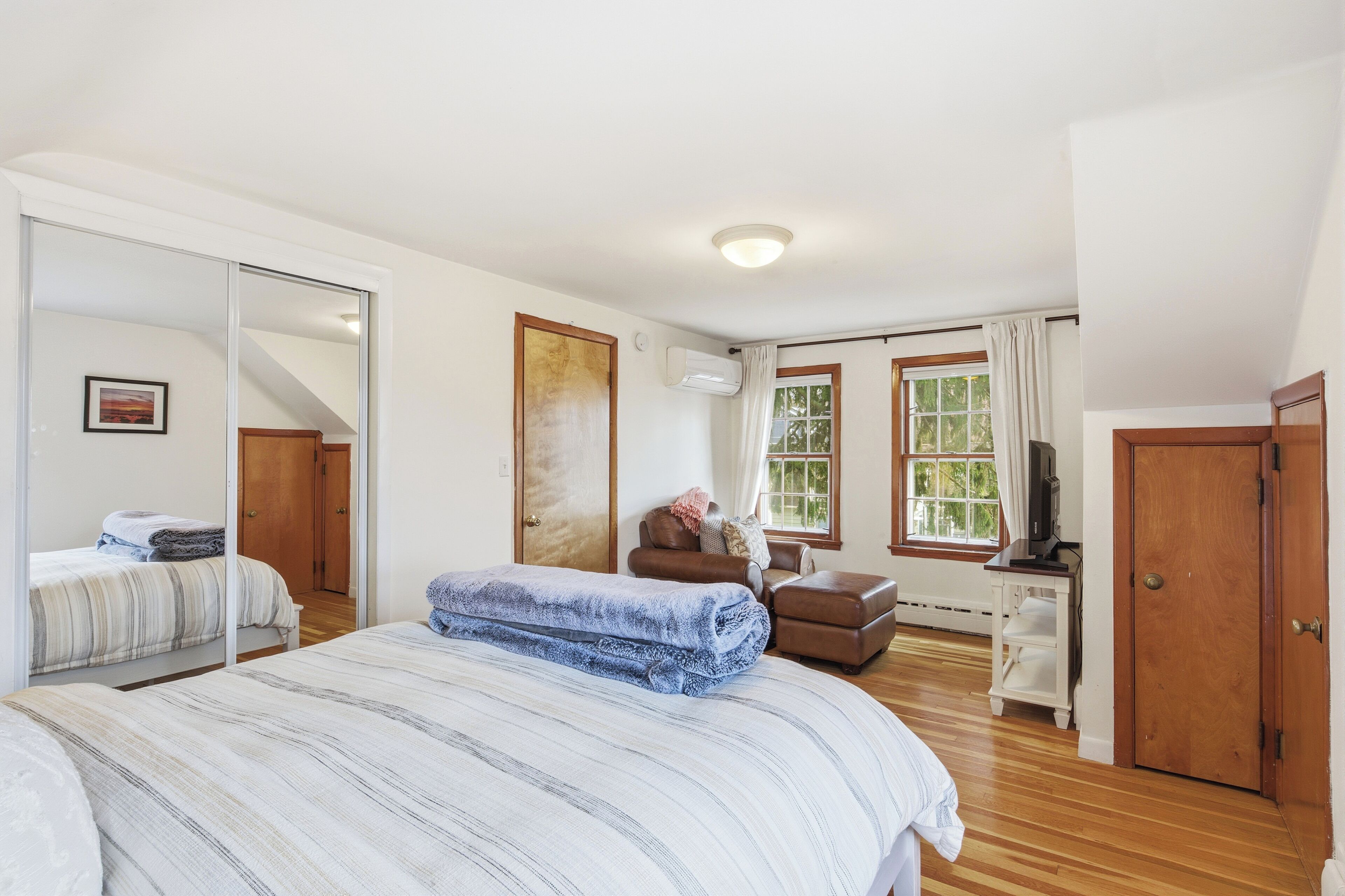 2 chambres, fer et planche à repasser, lit parapluie, Wi-Fi