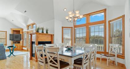 All Things Possible: Private Pool, Hot Tub, Currituck Club Amenities