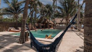 Outdoor pool - Nílu Isla Mujeres by Selina (Isla Mujeres)