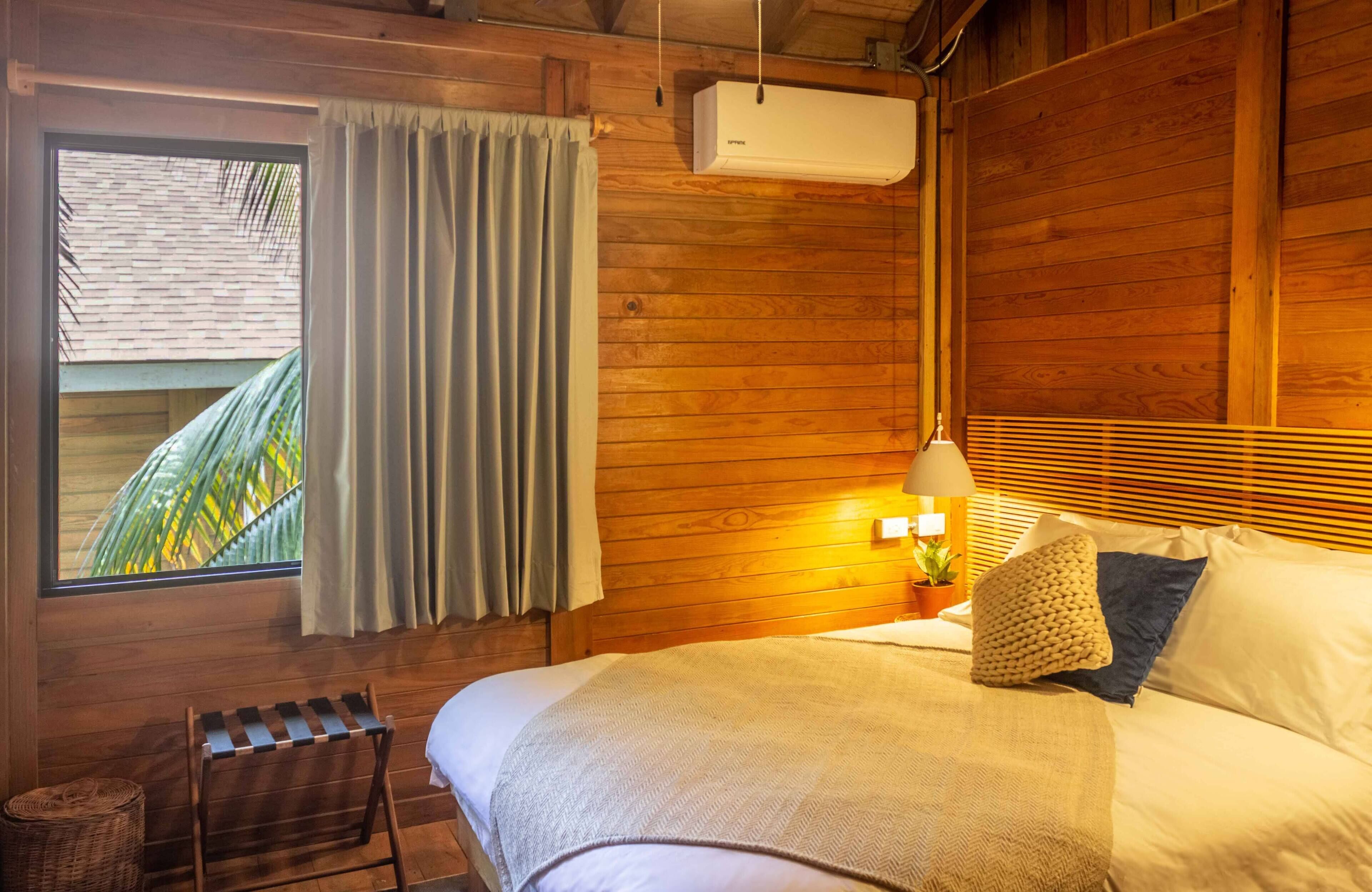 standard room (double), private bathroom | free wifi