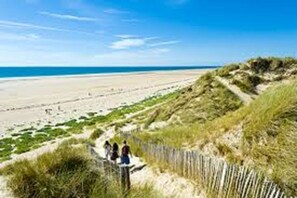 Beach nearby, sun-loungers