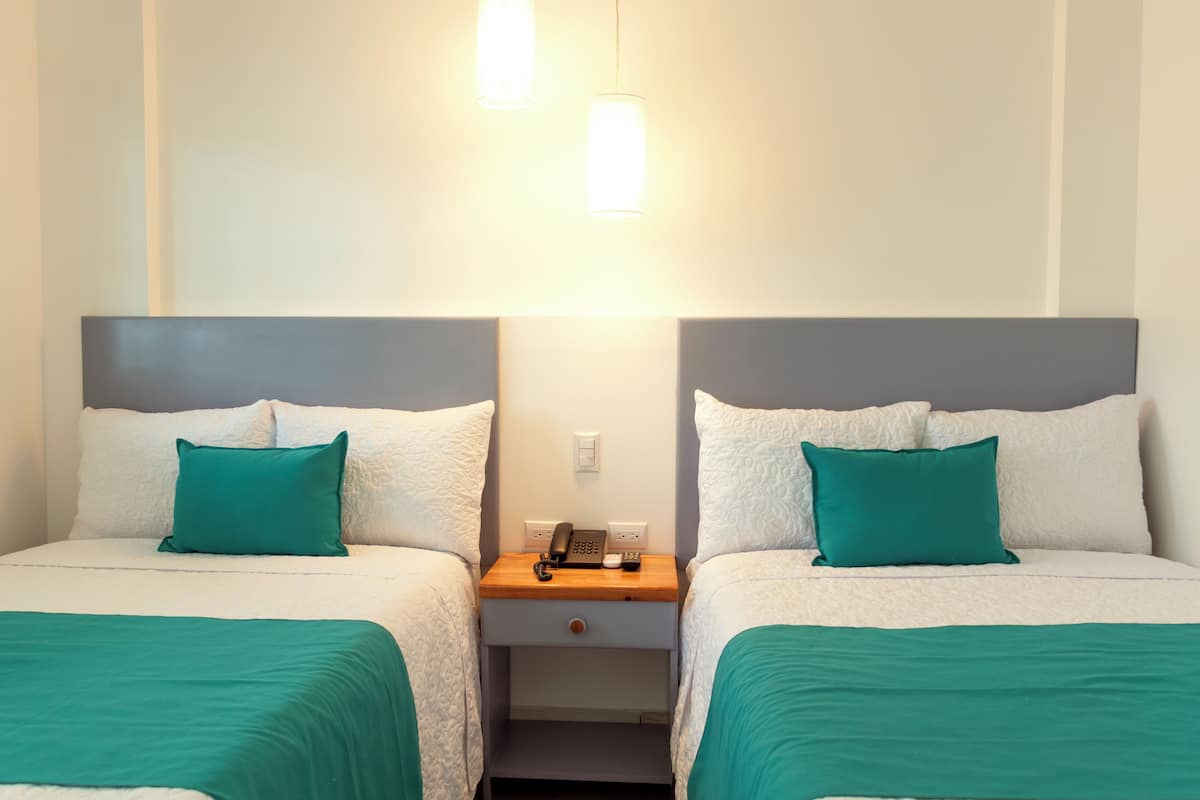 Quarto casal | 1 quarto, Wi-Fi de cortesia, roupa de cama