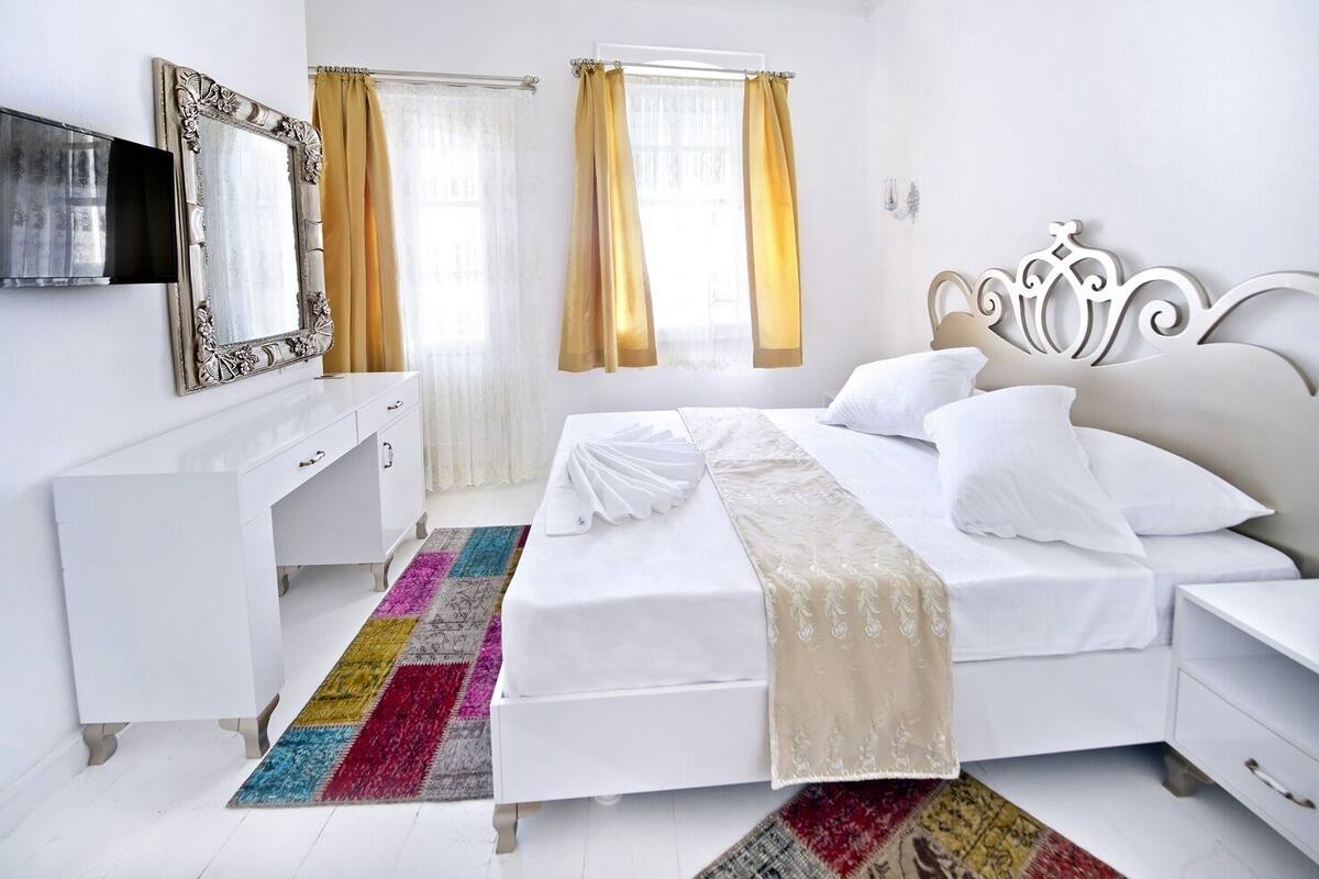Deluxe Double Room (Apollon)