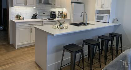 Rare Brand New Deluxe One Bedroom with Private Laundry, Private Deck with Views