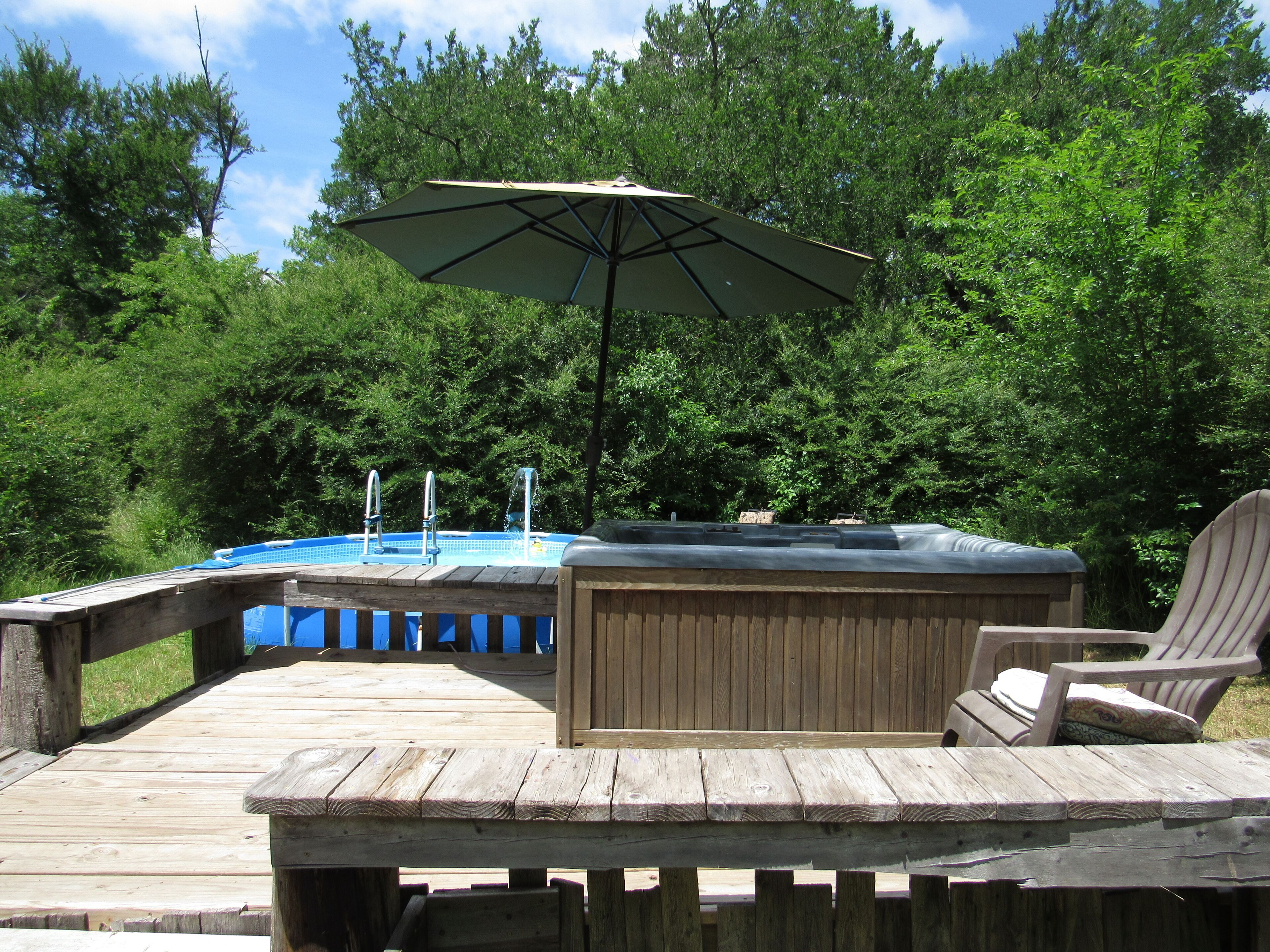 Tina de hidromasaje al aire libre