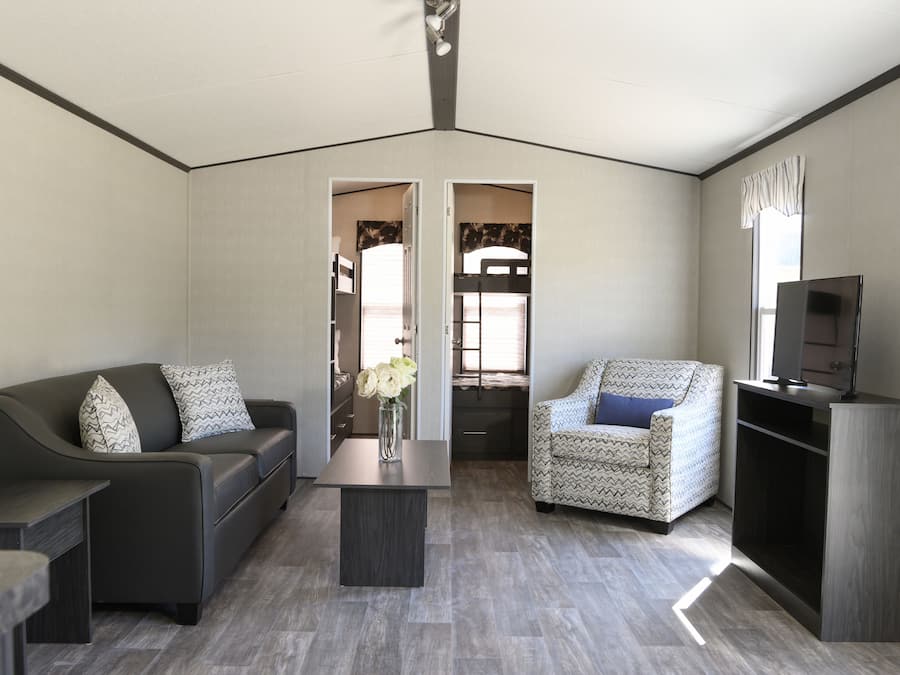 Standard Cottage, Multiple Bedrooms | Living area