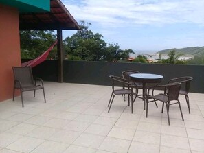 Casa familiar | Terraza o patio