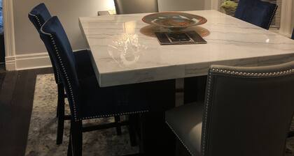 Cozy, Comfortable and Convenient apartment. Close to everything!