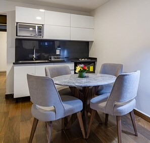 Smart TV 49 pulgadas con canales de televisión digitales, televisión