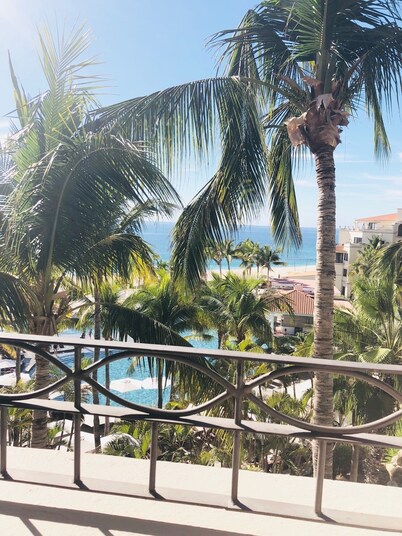 Dreams Resort & Spa Junior Suite-Beautiful AAA Diamond Resort