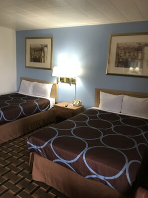 Kahden hengen economy-huone | Työpöytä, kannettavalle tietokoneelle sopiva työtila, ilmainen Wi-Fi