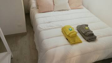 1 camera, Wi-Fi gratuito, lenzuola