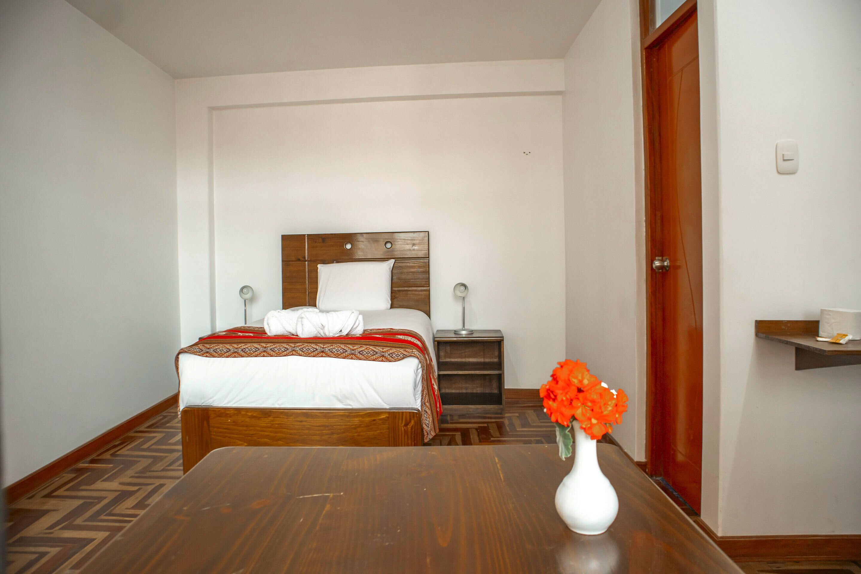 Photo - Hotel Del Prado Hometown