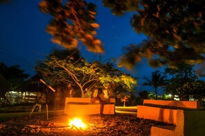 Front of property - Zanzi Rest bungalows (Kidoti)