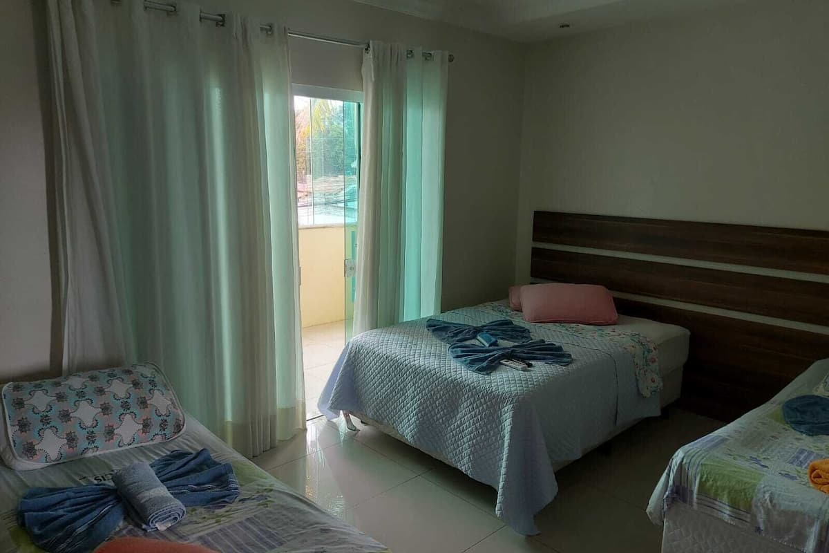 Habitación familiar | 1 dormitorio, minibar, sistema de insonorización y wifi gratis