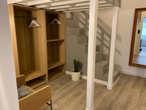 Interior - New modern Apartment very close to ANTWERP CENTER and SPORTPALEIS! (Zwijndrecht)