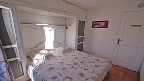 2 bedrooms, free WiFi