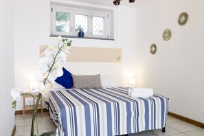 6 Schlafzimmer, Zimmersafe, Bügeleisen/Bügelbrett, kostenloses WLAN