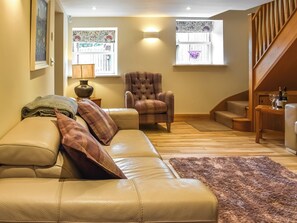 TV, fireplace - 3 bedroom accommodation in Buryas Bridge, near Penzance (Buryas Bridge, near Penzance)