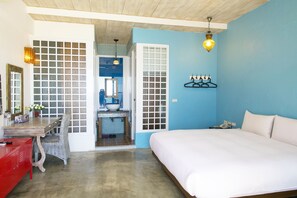 더블룸, 라나이, 바다 전망 | 책상, 암막 커튼, 무료 WiFi, 침대 시트