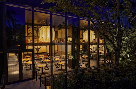 2 restaurants, Mexican cuisine