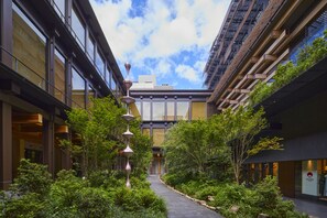 Garden - Ace Hotel Kyoto (Kyoto)
