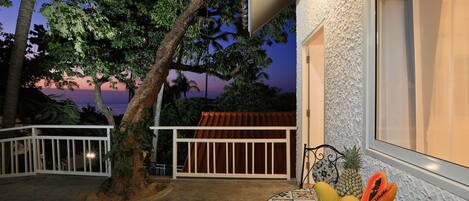 Deluxe Room Sea View | Uitzicht vanaf balkon