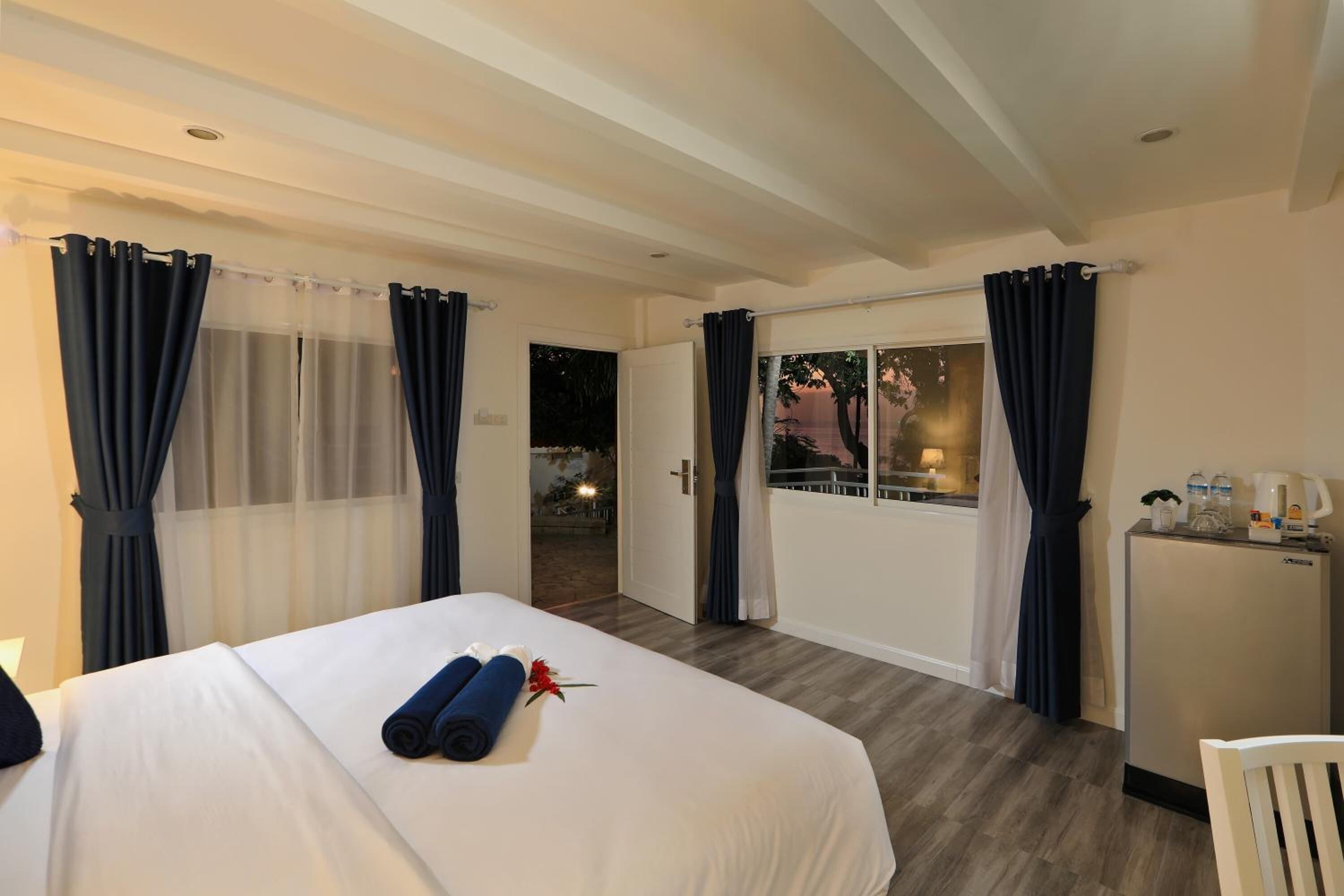 Photo - Kata White Villas