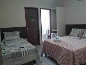 Minibar, free WiFi, bed sheets, wheelchair access - Pousada Pedra do Sossego (Triunfo)