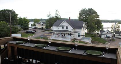 Amazing water views and great location