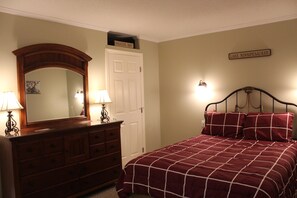 1 bedroom, iron/ironing board, WiFi
