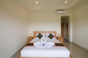 Ropa de cama de alta calidad y minibar