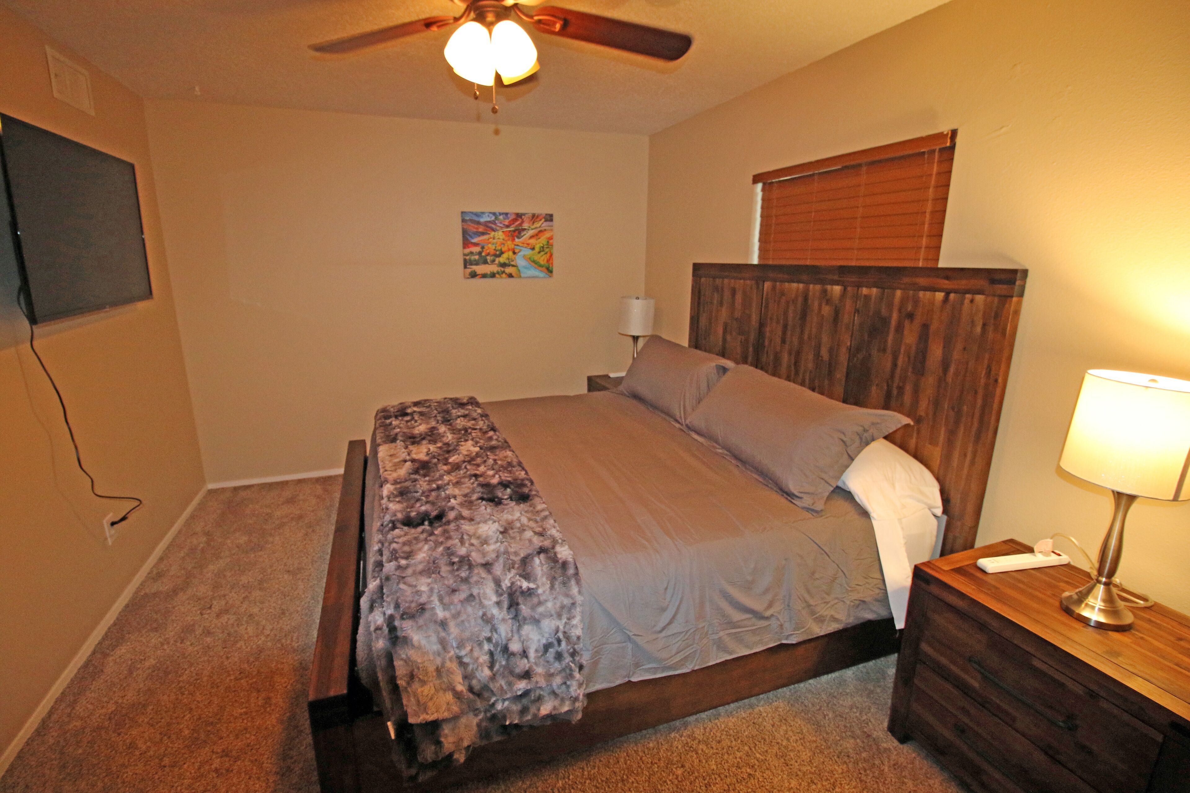 4 dormitorios, tabla de planchar con plancha, cuna de viaje y wifi