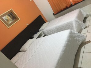 มินิบาร์, Wi-Fi ฟรี, ผ้าปูที่นอน