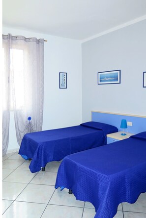 2 habitaciones, cuna de viaje, wifi gratis y ropa de cama 