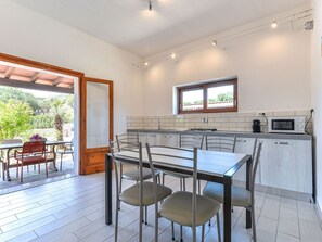 Dining - Nice apartment for 5 guests with pool, A/C, WIFI and terrace (Capoliveri)