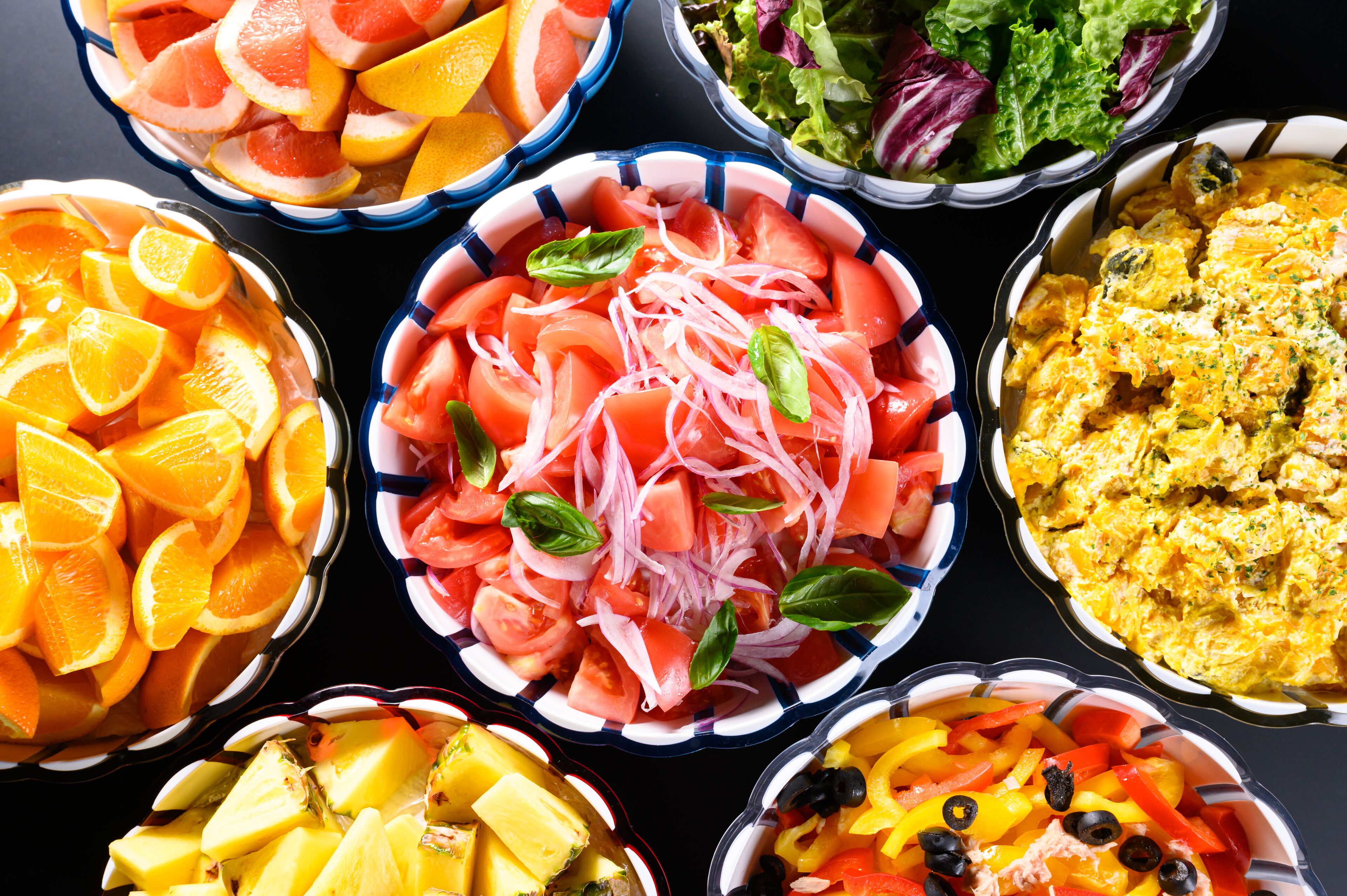 daily buffet breakfast (jpy 2500 per person)