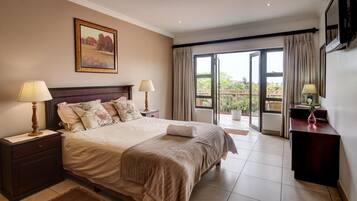 Minibar, in-room safe, desk, laptop workspace