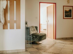 Interior - Beautiful apartment for 6 guests with WIFI, TV and terrace (Thurmbach)