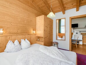 2 bedrooms, WiFi, bed sheets - Lovely apartment for 4 guests with WIFI, TV and balcony (Solden)