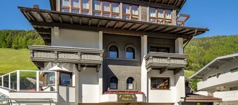 Beautiful apartment for 6 guests with WIFI, TV and balcony