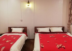 Bureau, chambres insonorisées, Wi-Fi gratuit